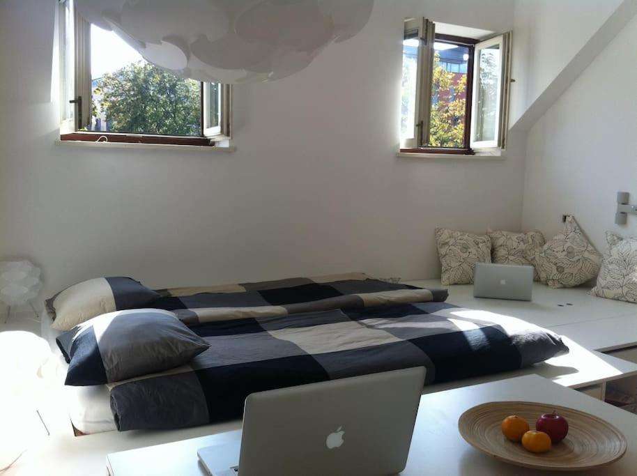 The Cute, Sunny Apartment In The Center +P Любляна Екстериор снимка